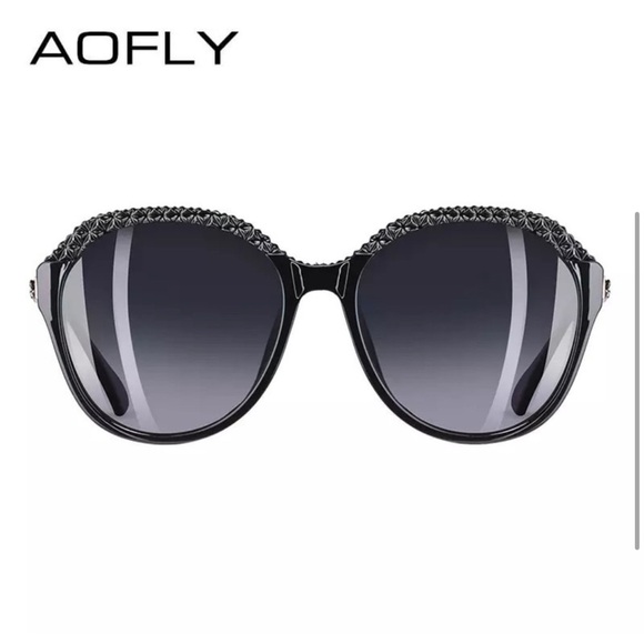 AOFLY Accessories - Women’s Sunglasses​